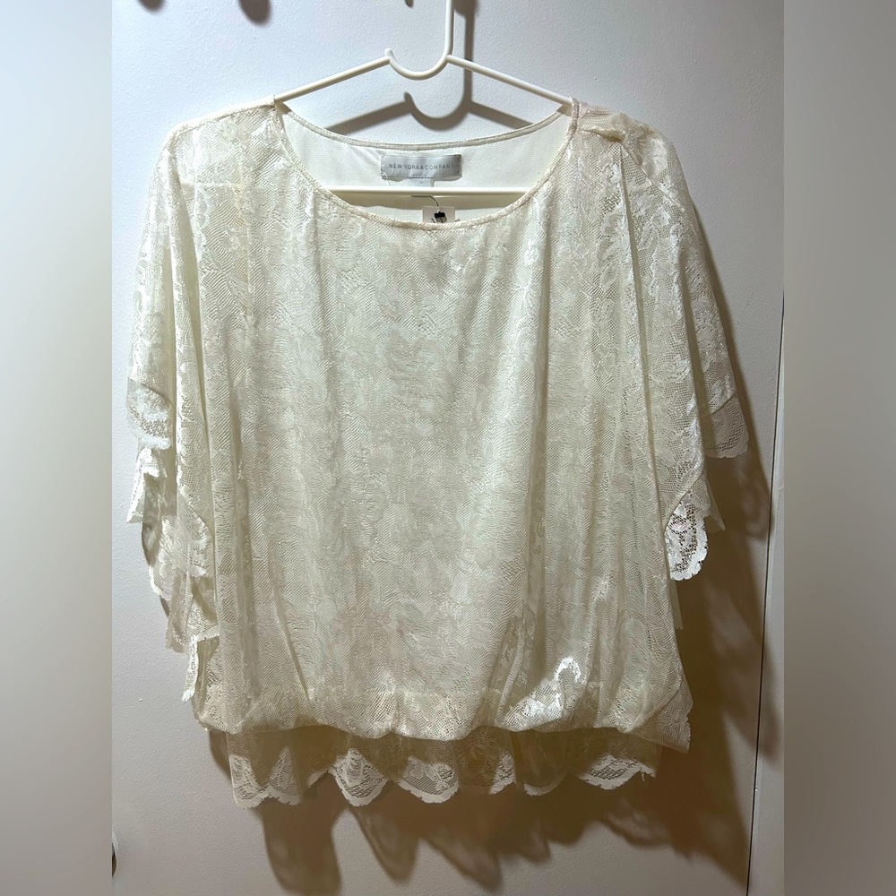 New York & Company White Flower Lace Pattern Blouse